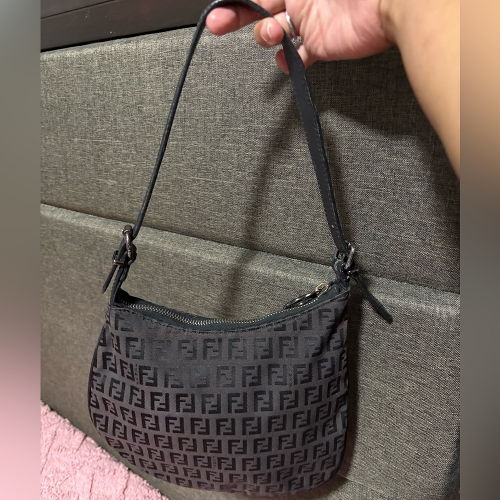 Fendi Oyster Monogram Shoulder Bag